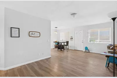 8008 32nd Avenue, Sacramento, CA 95824 - Photo 7