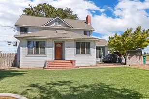 13806 Wells Ln, Lodi, CA 95240 - Photo 3