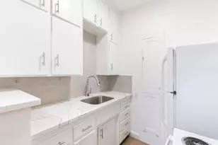916 22nd St, Sacramento, CA 95816 - Photo 25
