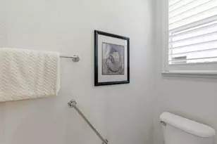 11 Eastham Ct, Sacramento, CA 95833 - Photo 27