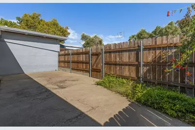 2831 Santa Paula Court, Sacramento, CA 95821 - Photo 25