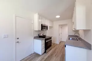 4601 Summit Way, Sacramento, CA 95820 - Photo 7
