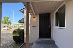 4601 Summit Way, Sacramento, CA 95820 - Photo 37