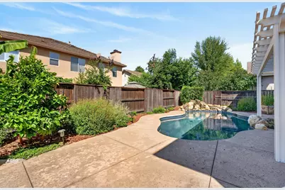 1045 Perazzo Circle, Folsom, CA 95630 - Photo 61