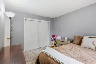 8224 Center Pkwy, Sacramento, CA 95823 - Photo 15