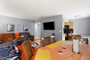 8224 Center Pkwy, Sacramento, CA 95823 - Photo 13