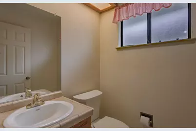 270 Woodside Court, Yuba City, CA 95993 - Photo 19