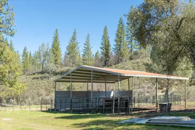 5921 Triple Oaks Drive, Mountain Ranch, CA 95246 - Photo 27