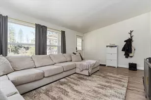 5921 Triple Oaks Dr, Mountain Ranch, CA 95246 - Photo 7