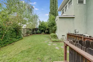 1552 34th St, Sacramento, CA 95816 - Photo 43