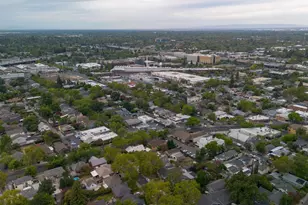 1552 34th St, Sacramento, CA 95816 - Photo 59