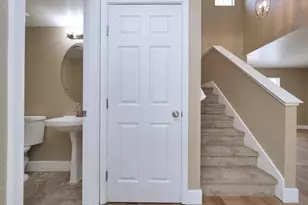 2013 Watercourse St, Stockton, CA 95206 - Photo 59