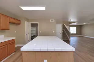 2013 Watercourse St, Stockton, CA 95206 - Photo 15