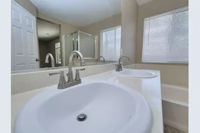 2013 Watercourse Street, Stockton, CA 95206 - Photo 45