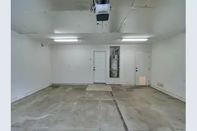 2013 Watercourse Street, Stockton, CA 95206 - Photo 27
