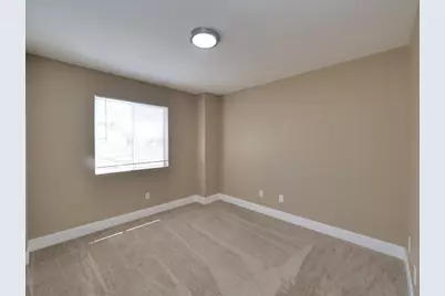 2013 Watercourse Street, Stockton, CA 95206 - Photo 7