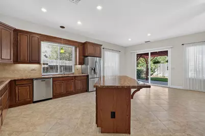 4757 Savoie Way, Sacramento, CA 95835 - Photo 21
