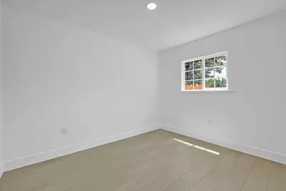 2702 Meadowvale Avenue, Sacramento, CA 95822 - Photo 23