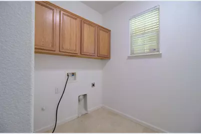 660 Bramblewood Avenue, Lathrop, CA 95330 - Photo 41