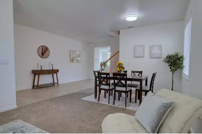 660 Bramblewood Avenue, Lathrop, CA 95330 - Photo 17