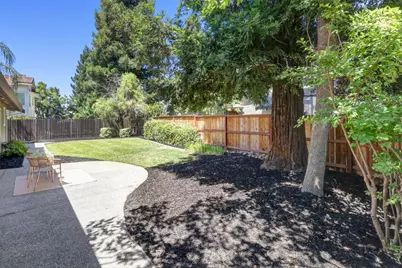 9319 Whittemore Drive, Elk Grove, CA 95624 - Photo 37
