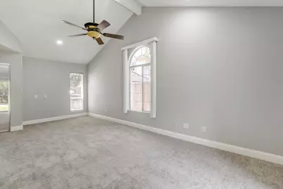 9319 Whittemore Drive, Elk Grove, CA 95624 - Photo 33