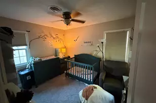 2701 58th St, Sacramento, CA 95817 - Photo 13