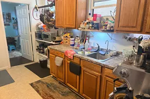 3227 Chestnut St, Oakland, CA 94608 - Photo 11