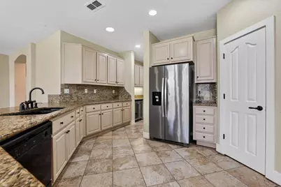 2519 Parkcrest Way, Roseville, CA 95747 - Photo 21