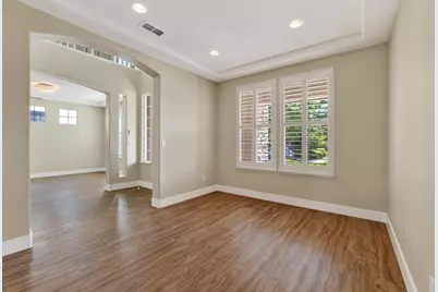 2519 Parkcrest Way, Roseville, CA 95747 - Photo 9