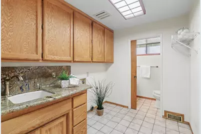 180 River Ridge Way, Folsom, CA 95630 - Photo 57