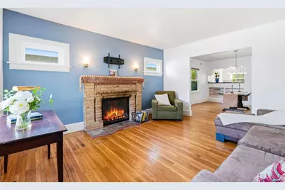 3170 Carly Way, Sacramento, CA 95816 - Photo 5