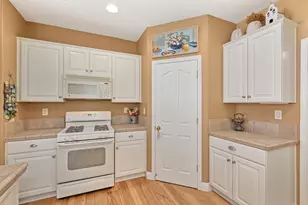 2344 Bay Horse Ln, Sacramento, CA 95835 - Photo 21