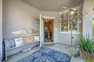 2344 Bay Horse Ln, Sacramento, CA 95835 - Photo 9