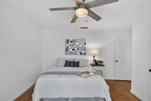 5836 Raymond Way, Sacramento, CA 95820 - Photo 39