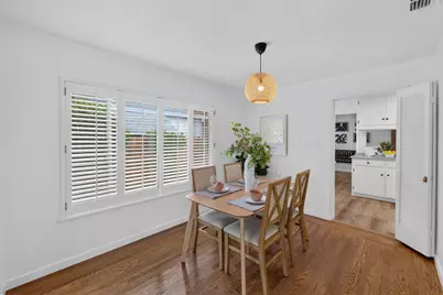 5836 Raymond Way, Sacramento, CA 95820 - Photo 17