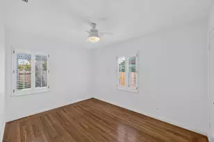 5836 Raymond Way, Sacramento, CA 95820 - Photo 35