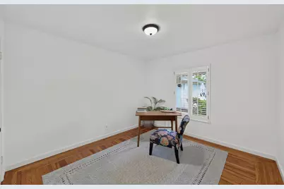 5836 Raymond Way, Sacramento, CA 95820 - Photo 29