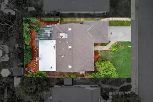 5836 Raymond Way, Sacramento, CA 95820 - Photo 59