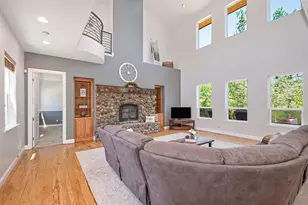 20758 S Manzanita Hills Rd, Colfax, CA 95713 - Photo 19