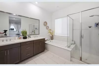 2013 Santos Street, Woodland, CA 95776 - Photo 17