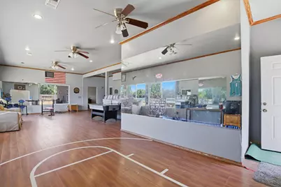10935 Gledhill Road, Yuba City, CA 95991 - Photo 11