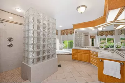 15201 De La Pena Circle, Rancho Murieta, CA 95683 - Photo 33