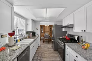 Calle Margarita, Elk Grove, CA 95624 - Photo 23