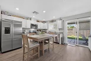 2193 Shady Tree Cir, Roseville, CA 95747 - Photo 15