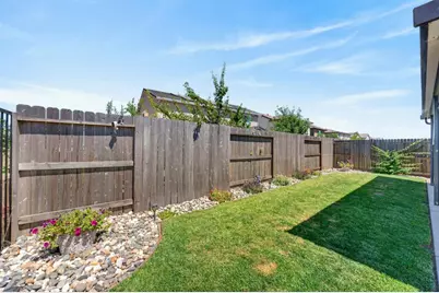 2193 Shady Tree Circle, Roseville, CA 95747 - Photo 43