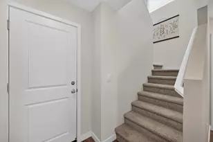 2193 Shady Tree Cir, Roseville, CA 95747 - Photo 21