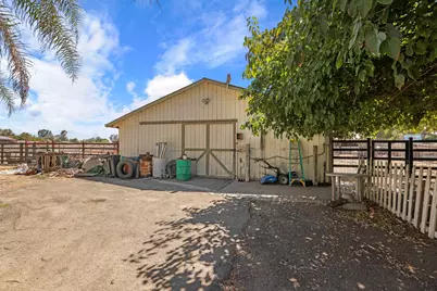22952 S Bird Road, Tracy, CA 95304 - Photo 11