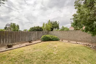 2004 Nadine Ave, Ceres, CA 95351 - Photo 33