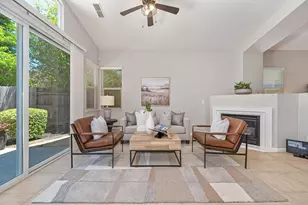 2021 Horseshoe Glen Cir, Folsom, CA 95630 - Photo 9